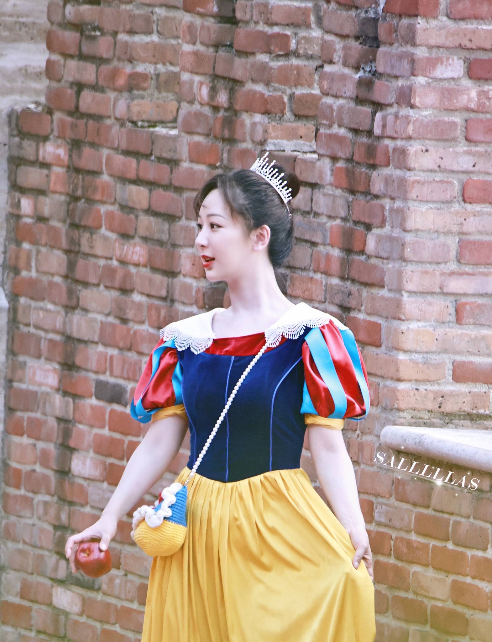 2e0060bb51676816b4d3.jpg