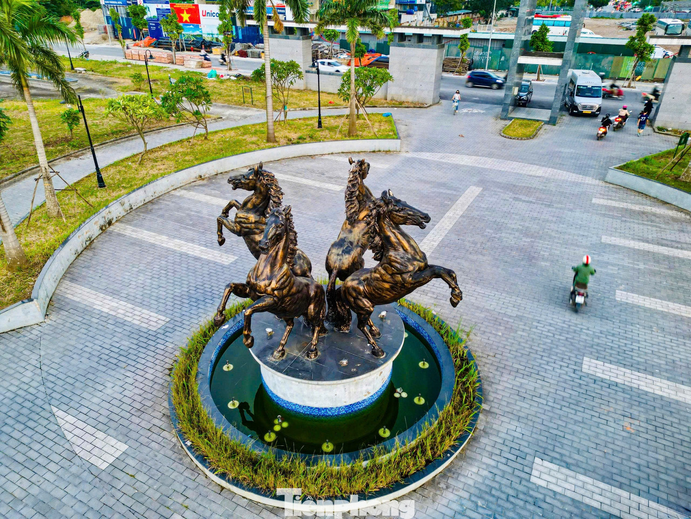 2e87d86095a967f8efa8.jpg