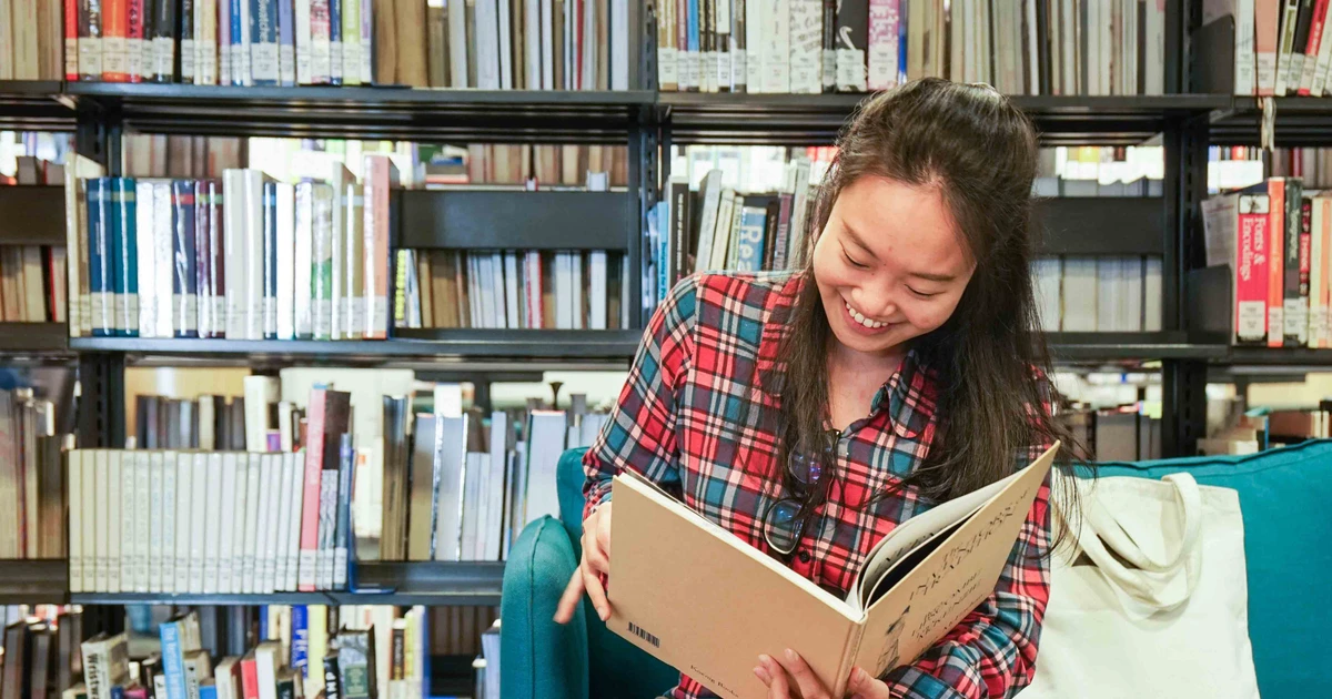 Gọi các bạn sinh viên đam mê sách tham gia cuộc thi Đại sứ Văn hoá đọc 2020 cực xịn! ✨