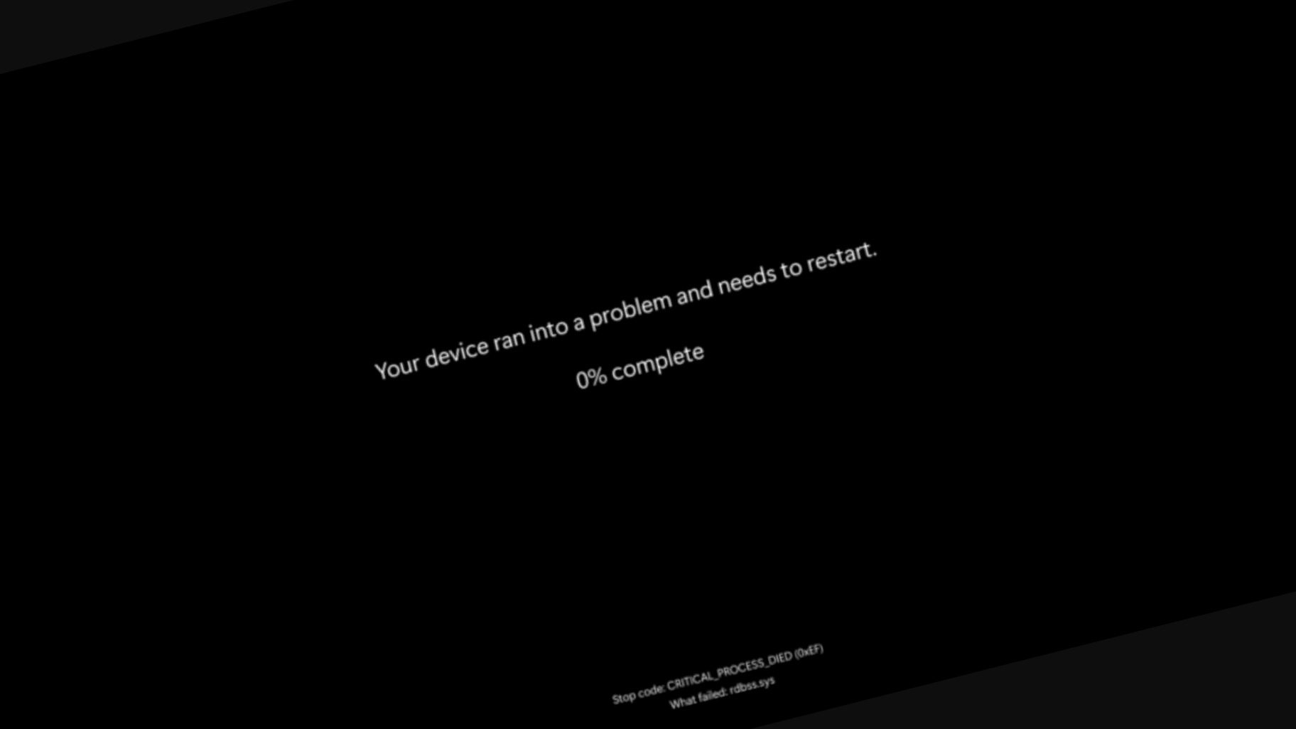 Microsoft chính thức ra mắt màn hình chết đen thay thế màn hình xanh huyền thoại trên Windows 11 - tạm biệt kỷ nguyên BSOD! ️