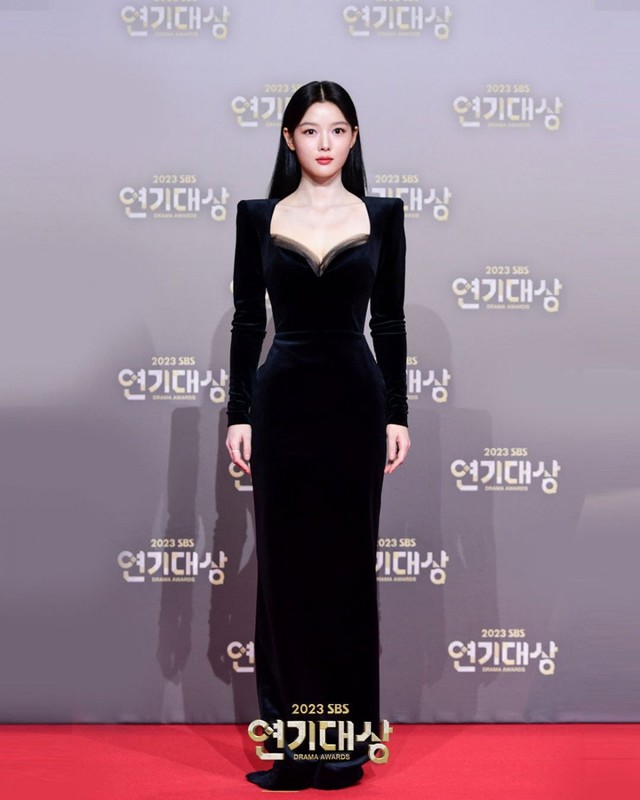 2fc48215dbe3a927928f.jpg