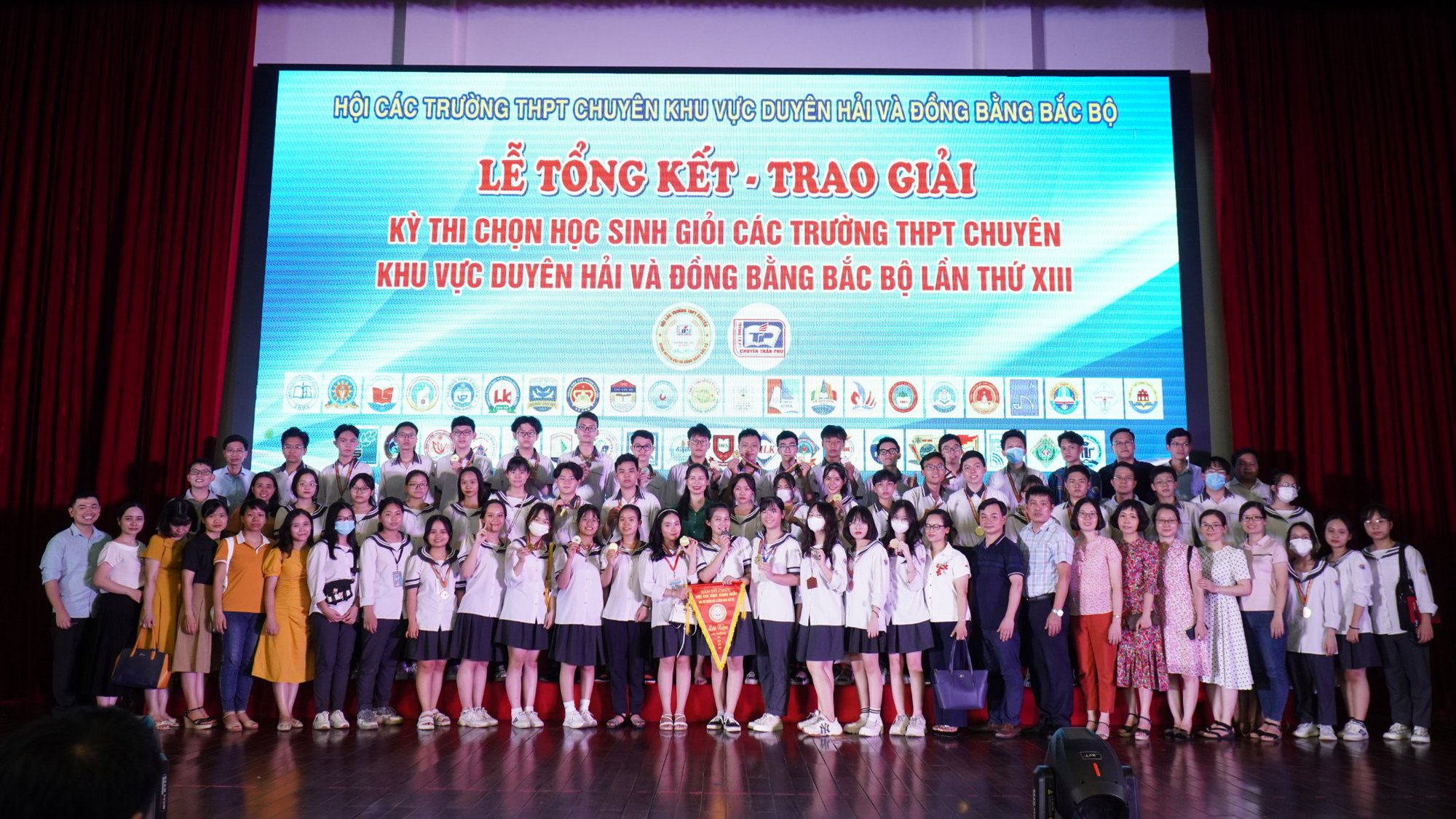 306b9f349c0c12358d32.jpg