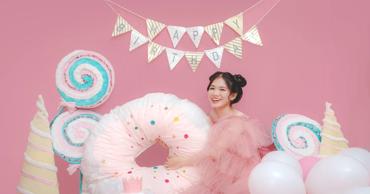 Cô dược sĩ tương lai vừa xinh vừa có tâm hồn nghệ sĩ
