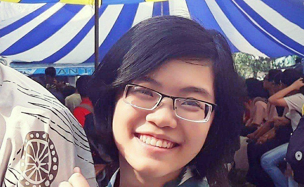 Nguyễn Đoan Thư: Du học online không làm crush của chúng mình bỏ cuộc đâu nha!