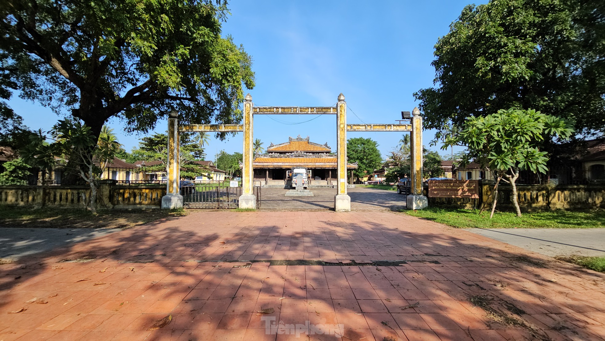 31dfc0ef94d54975f5b9.jpg