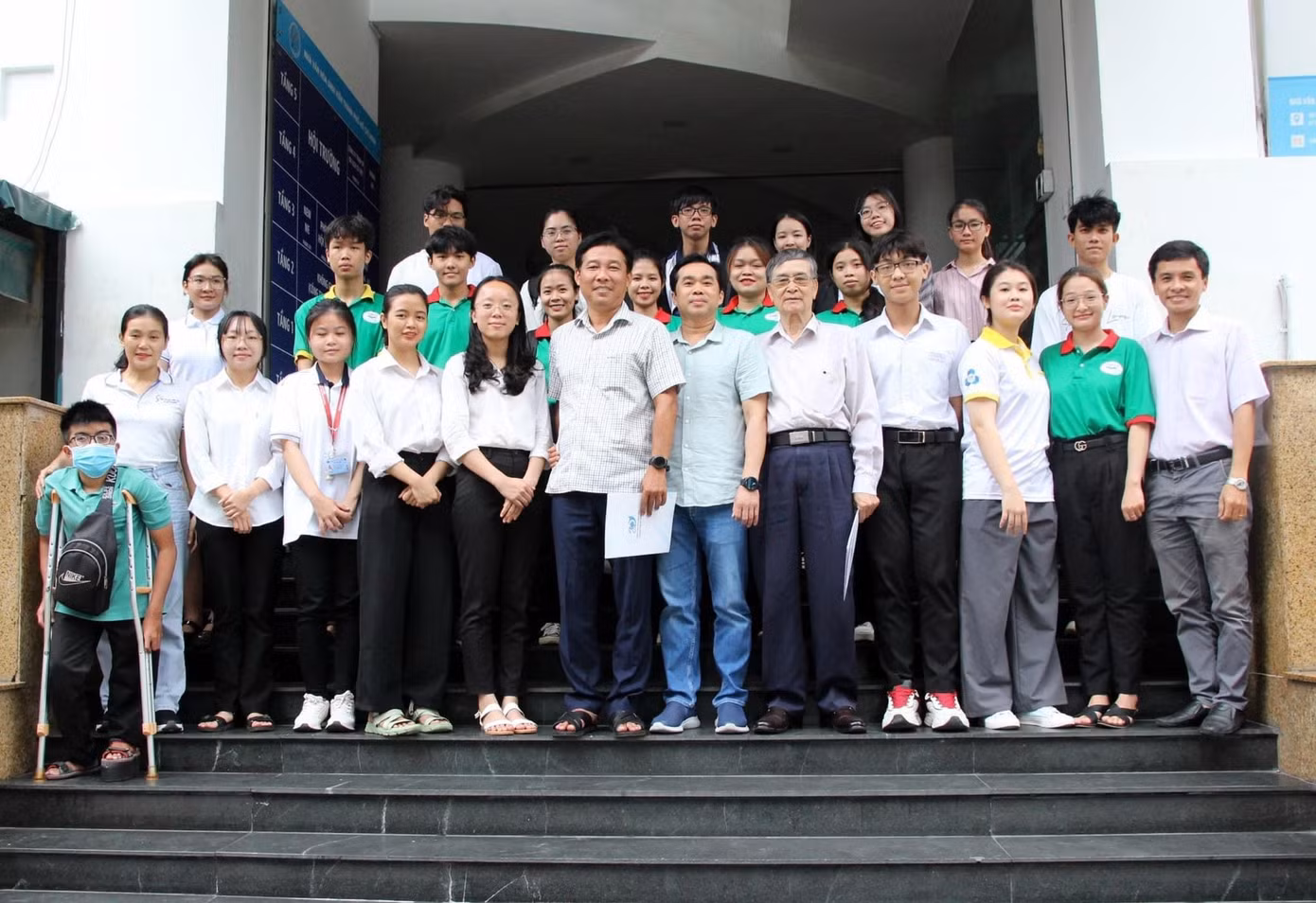 33518cb95a5e6dedfa1b.jpg