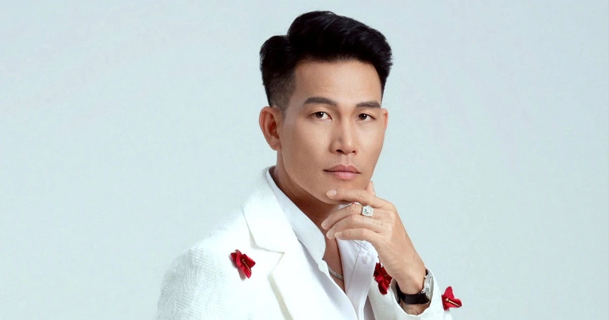 Ông hoàng nhạc gia đình Quách Beem nghẹn ngào kể về tuổi thơ đặc biệt bên ba mẹ