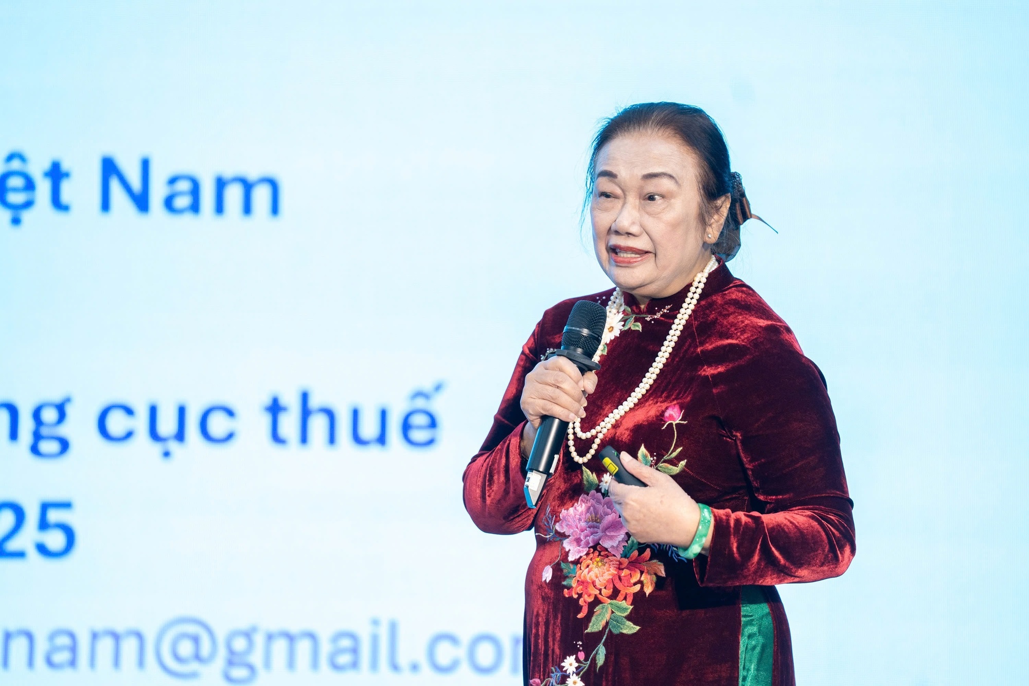 3520e9339dc4dd221bf7.jpg