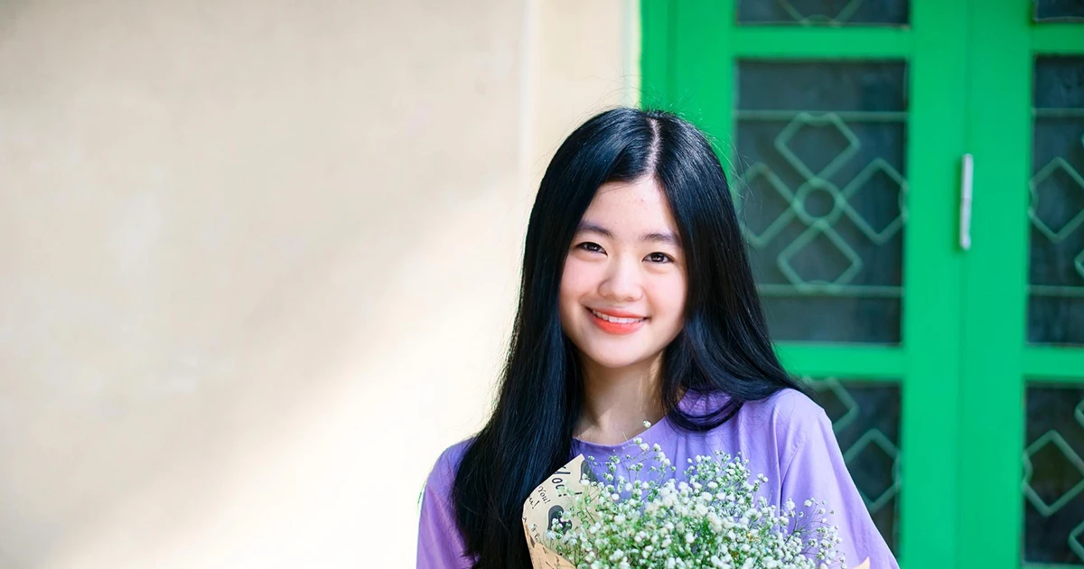 Từ nữ sinh nhút nhát đến blogger hot hit làng giáo dục