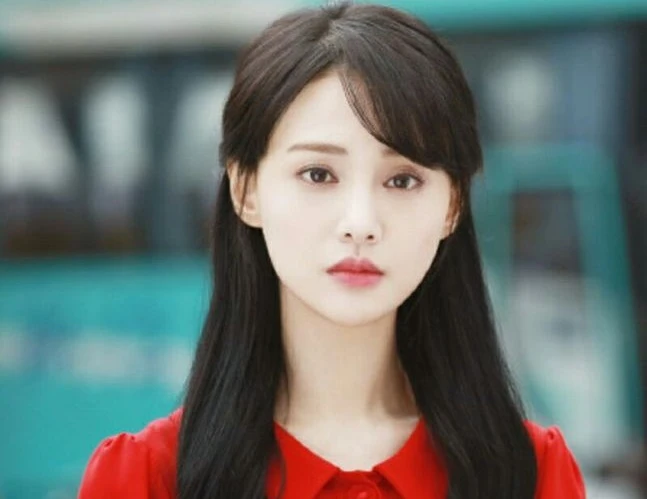 Câu chuyện đau lòng đằng sau ánh hào quang của những nghệ sĩ trẻ: Sống chung với bệnh tật như cơm bữa