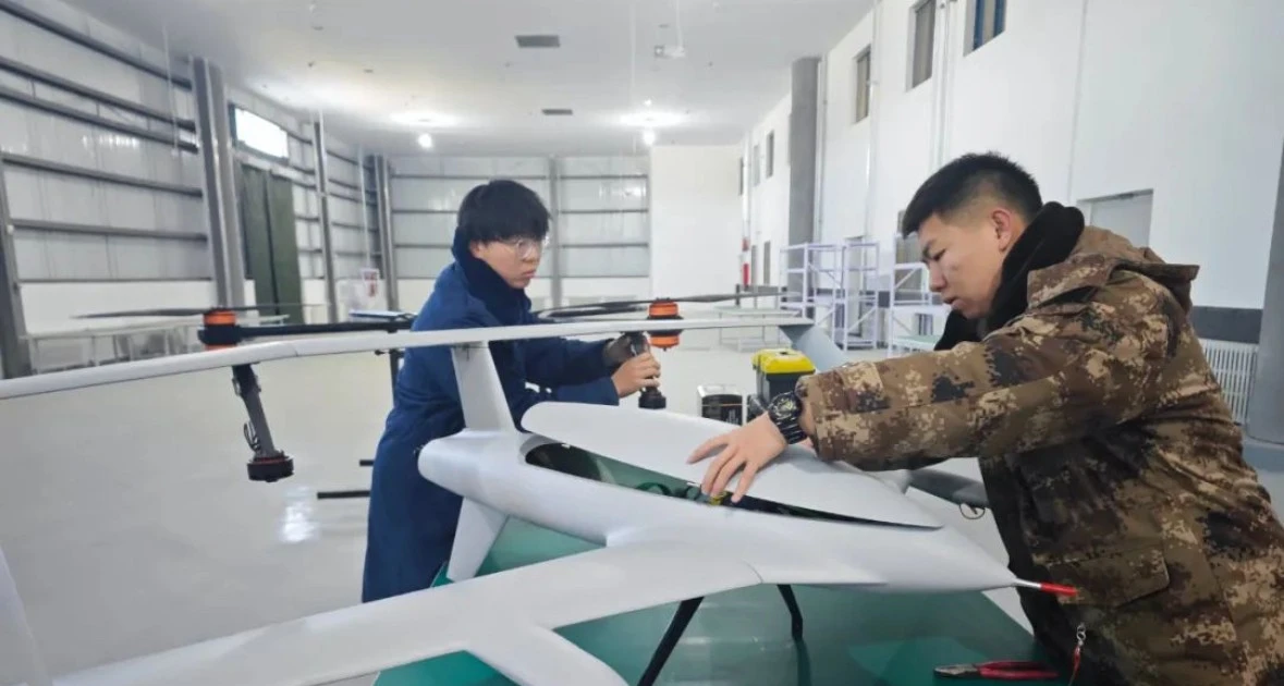 Thầy giáo vùng gió cát Nội Mông và hành trình "chắp cánh" ước mơ cho học trò