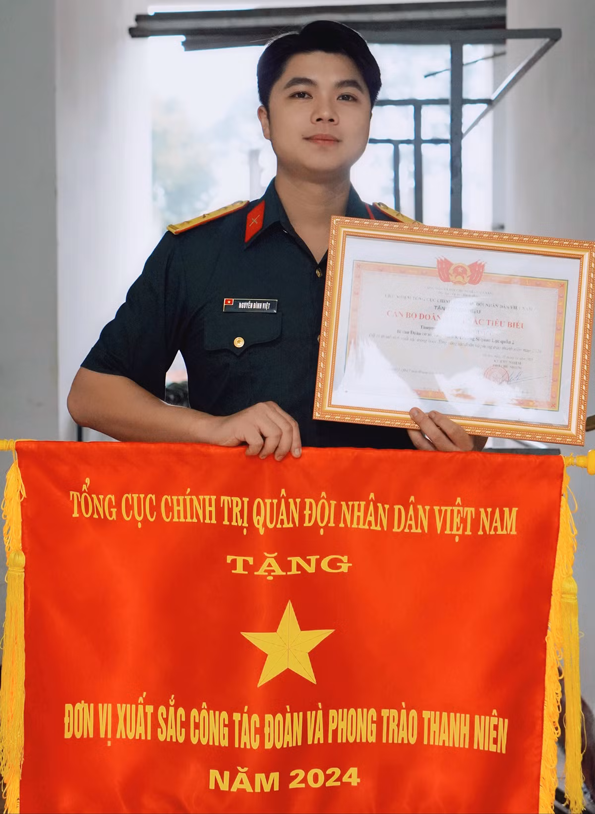 37300cb28a8ba8599c03.jpg