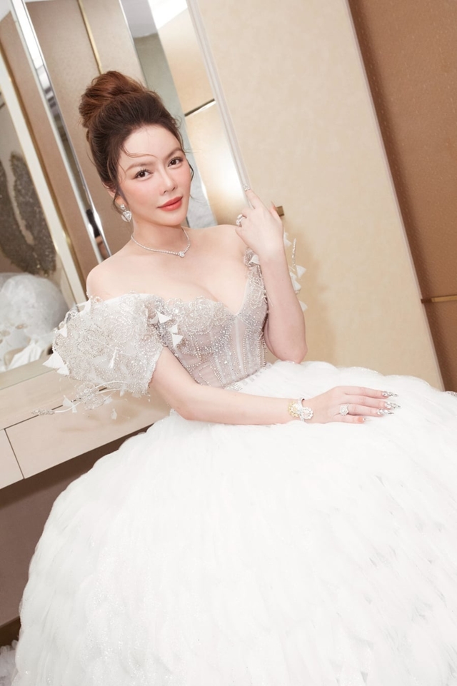 37ded21270bba587c53b.jpg