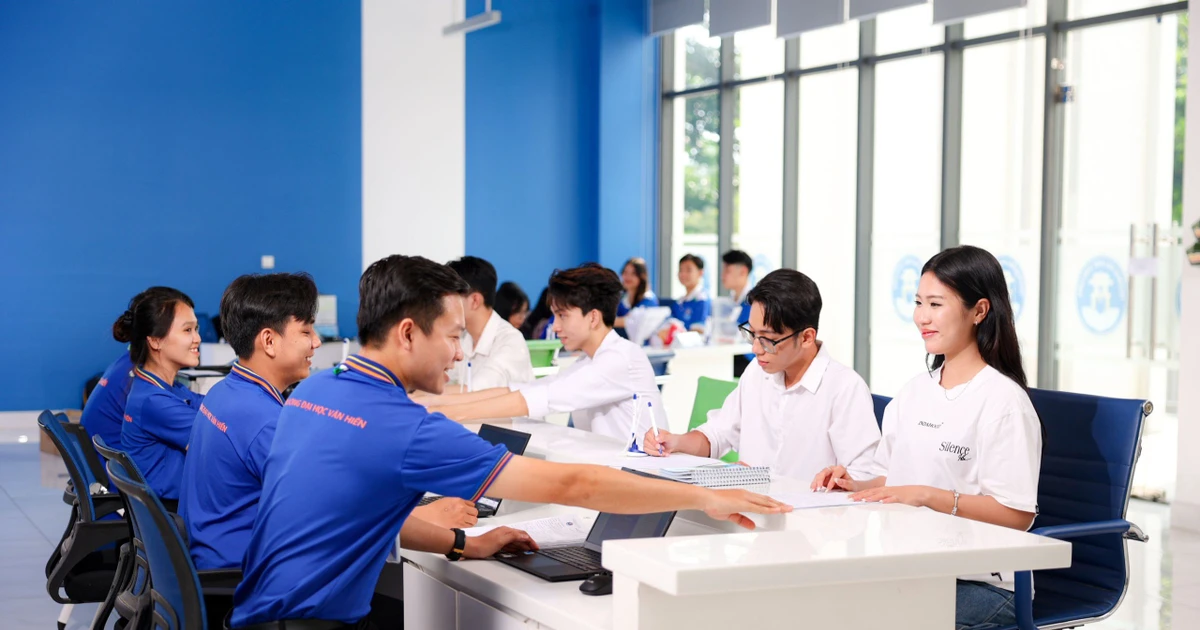 ĐH Văn Hiến vừa thả điểm sàn 2024 rồi nè, ai đang lo thi đại học thì xem ngay! ✨