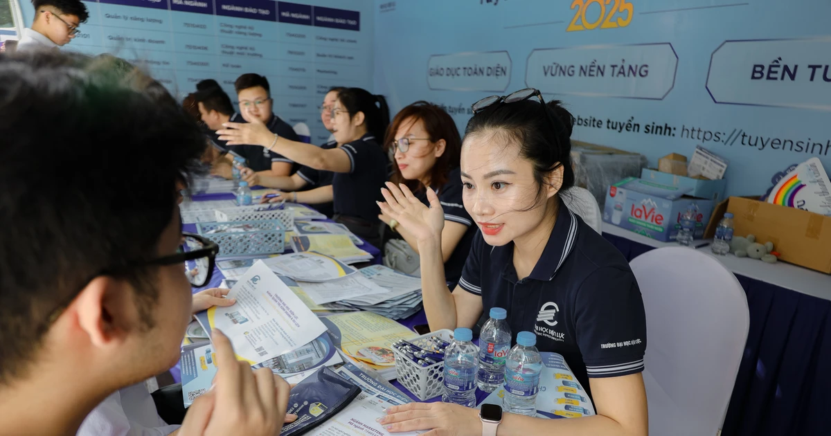 ĐH Điện lực bùng nổ 12 ngành hot, hội 2K7 ơi đây là cơ hội nè!