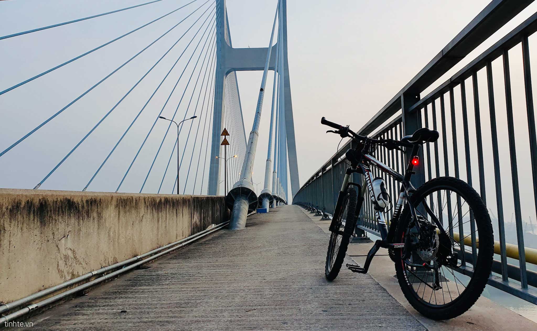 Những nguyên tắc sống còn khi đạp xe phố mà bạn cần phải biết! ‍♂️