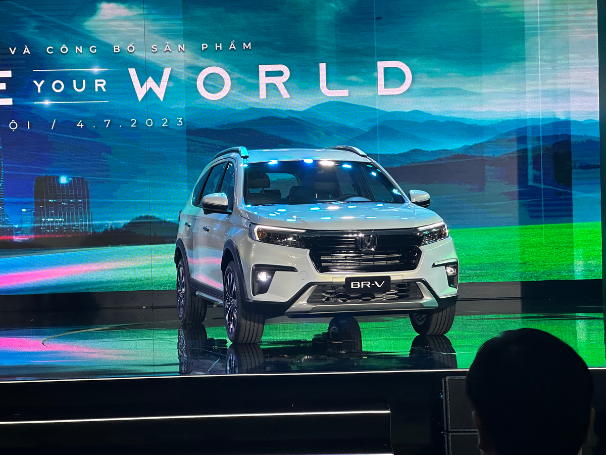 Honda Việt Nam thả "bom tấn" BR-V hoàn toàn mới và City Facelift 2023 - Giá "yêu" lắm luôn