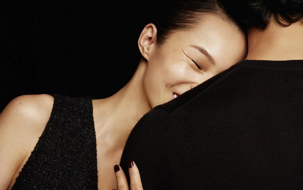 Chuyện tình 'chị em' ngọt lịm của cặp siêu mẫu đỉnh cao xứ Trung khiến ai cũng ghen tị