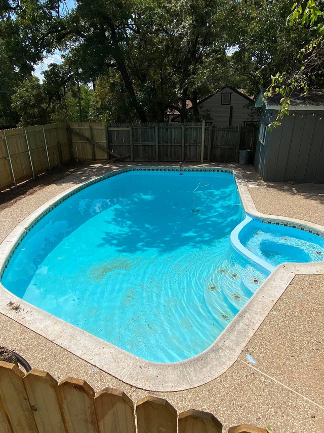 399d3dca83796a519451.jpg