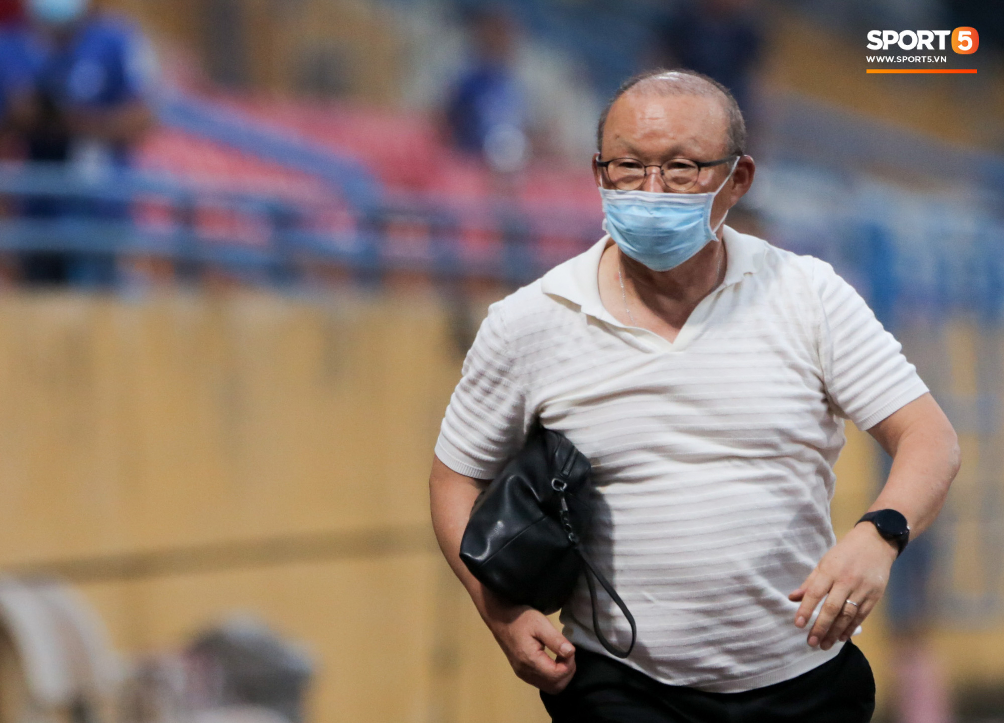 39c5345740e95c05d9a5.jpg