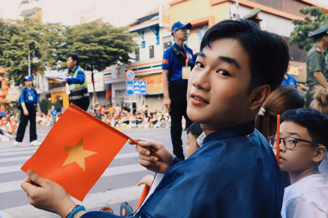 3a76355f3810d65fbfc8.jpg