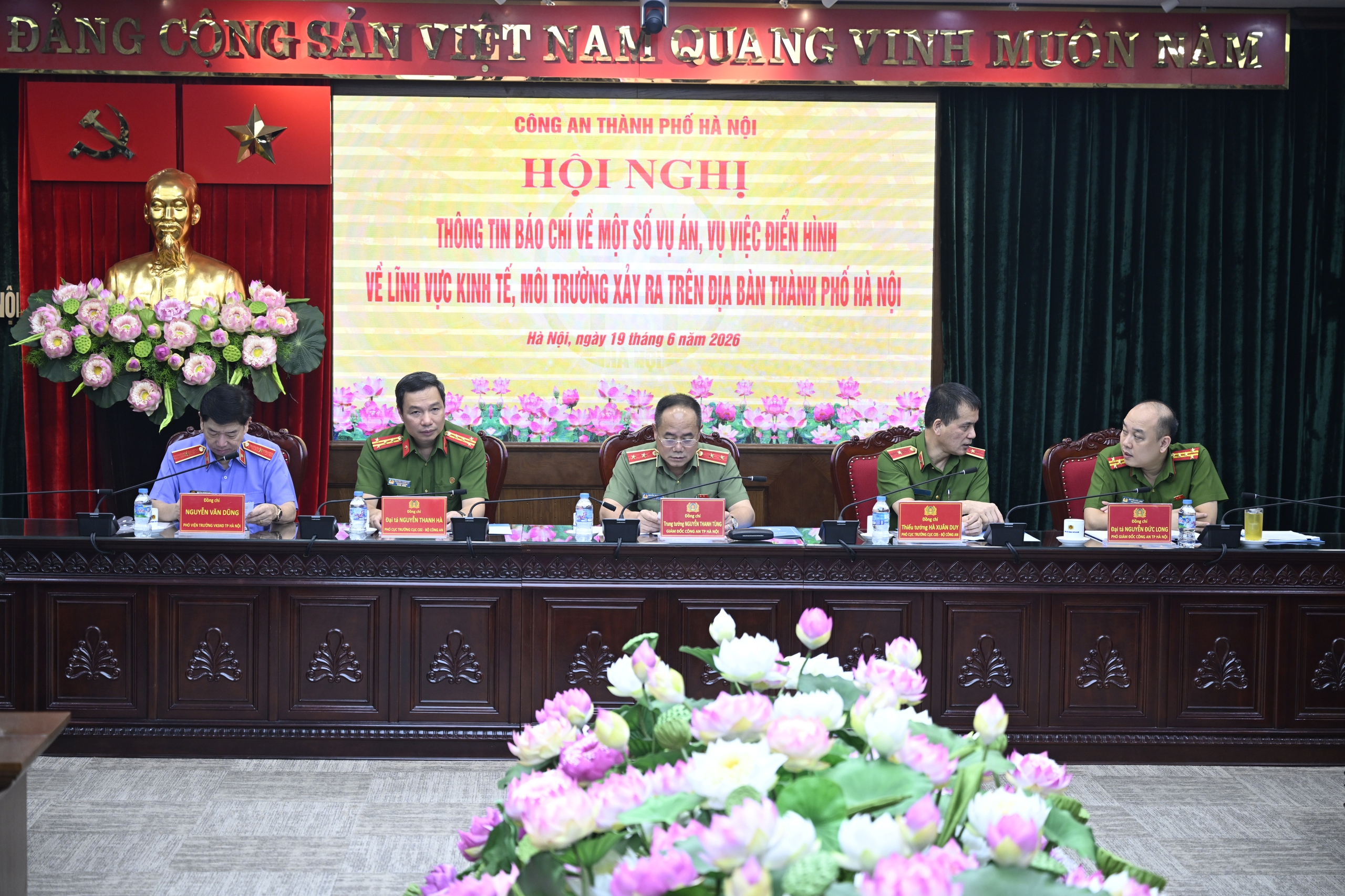 3a7f129cb9bcc1dc024e.jpg