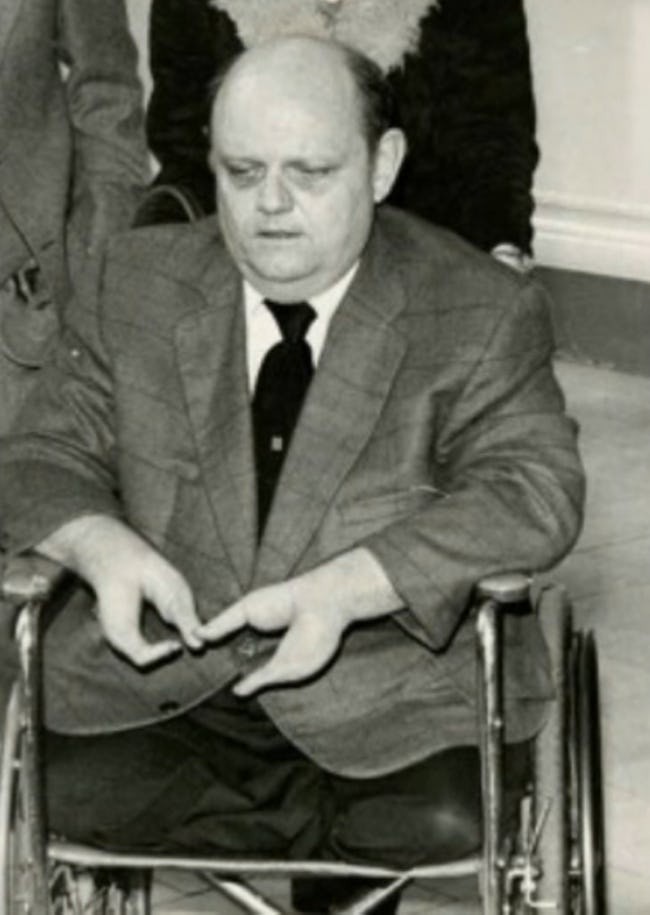 3af1ced07e7a4741c92f.jpg