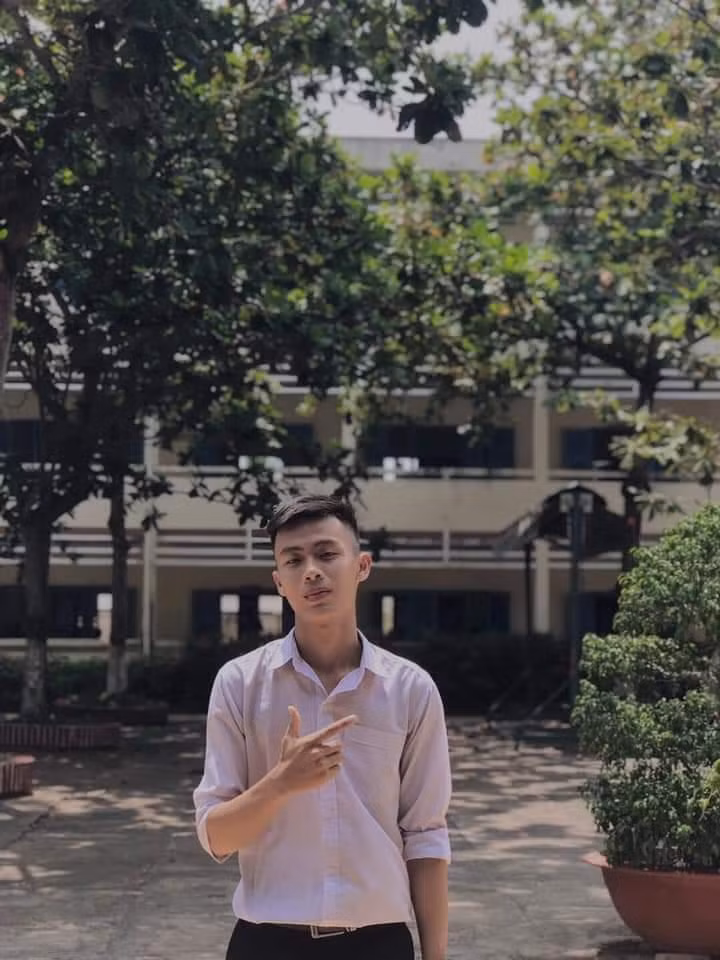 3b026ff42518c0180a7d.jpg