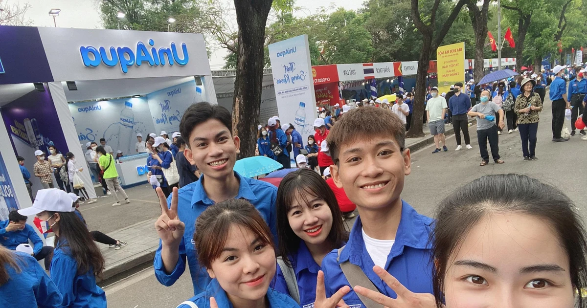Gen Z Hà Thành cháy hết mình tại Festival chào mừng SEA Games 31