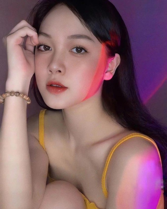 3b59db1d83d528b2a923.jpg