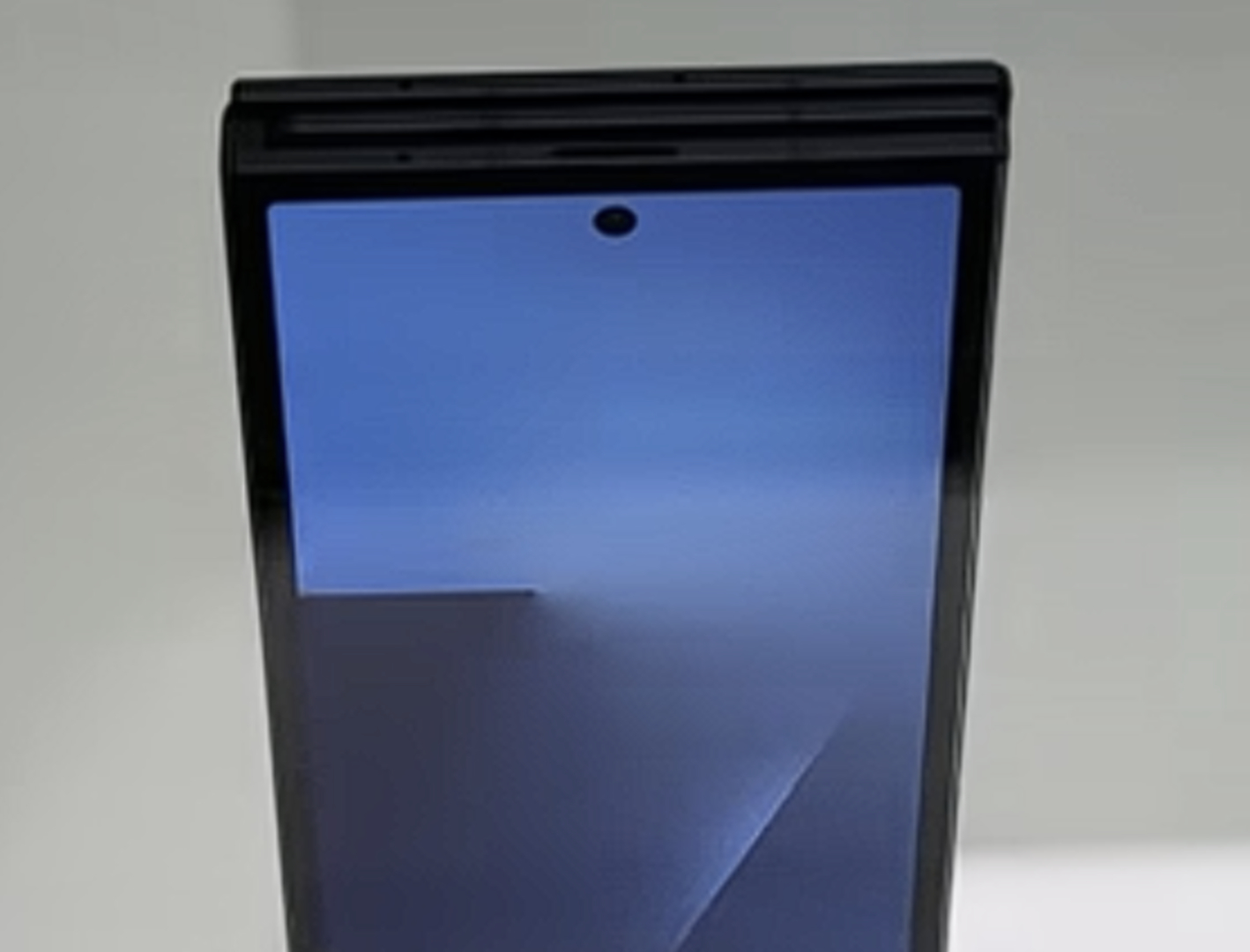 3c5a5e4957438487f410.jpg