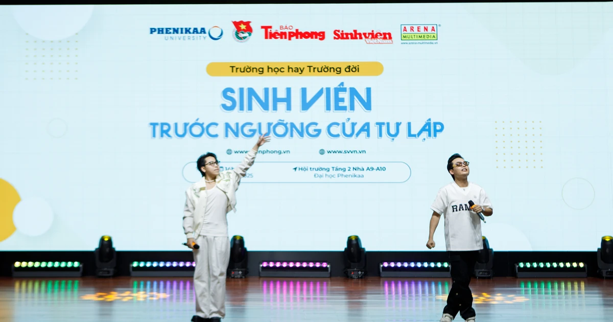 Xuân Đức và Kuun Đức Nam "quẩy banh" sân khấu Đại học Phenikaa, sinh viên "cháy" hết mình