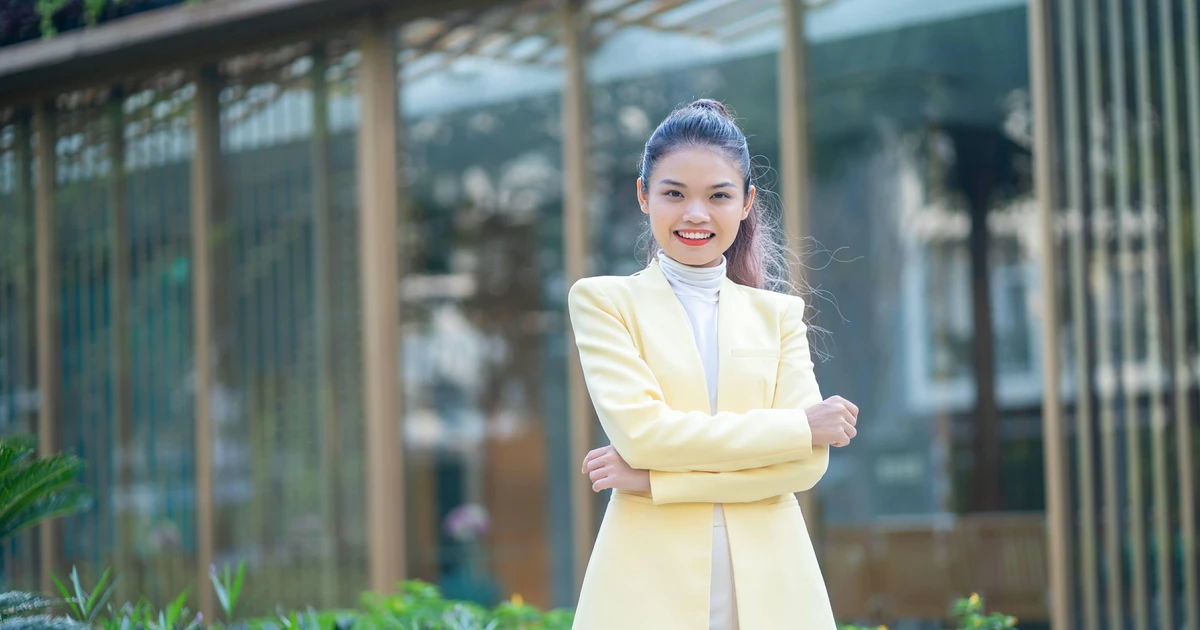Chị đẹp cựu sinh viên RMIT này đang làm "điên đảo" giới trẻ, tác động xã hội mãi không phai