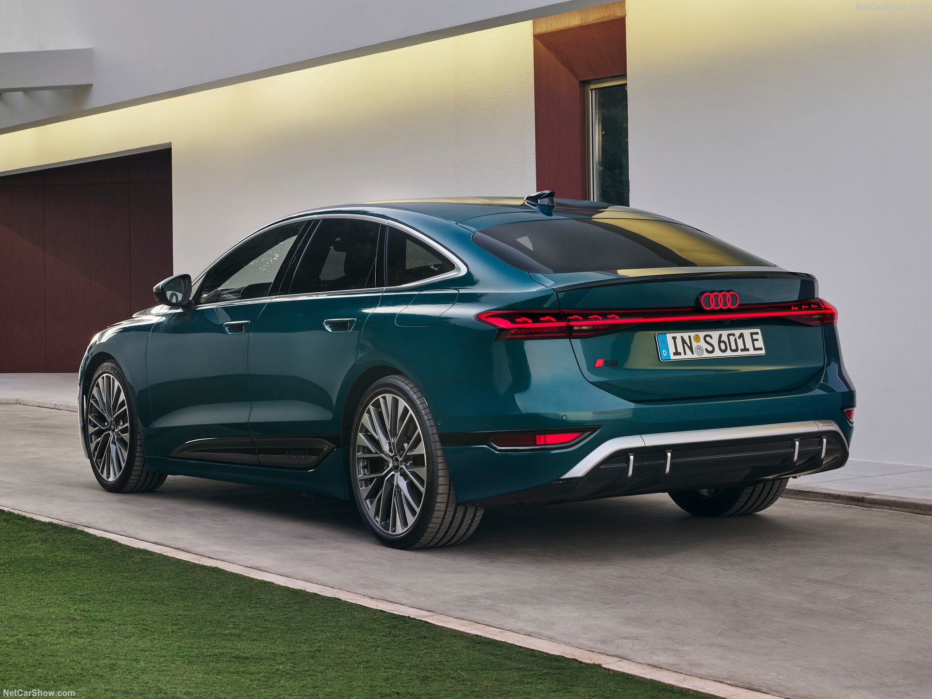 3d36f24195424ecbe5bd.jpg