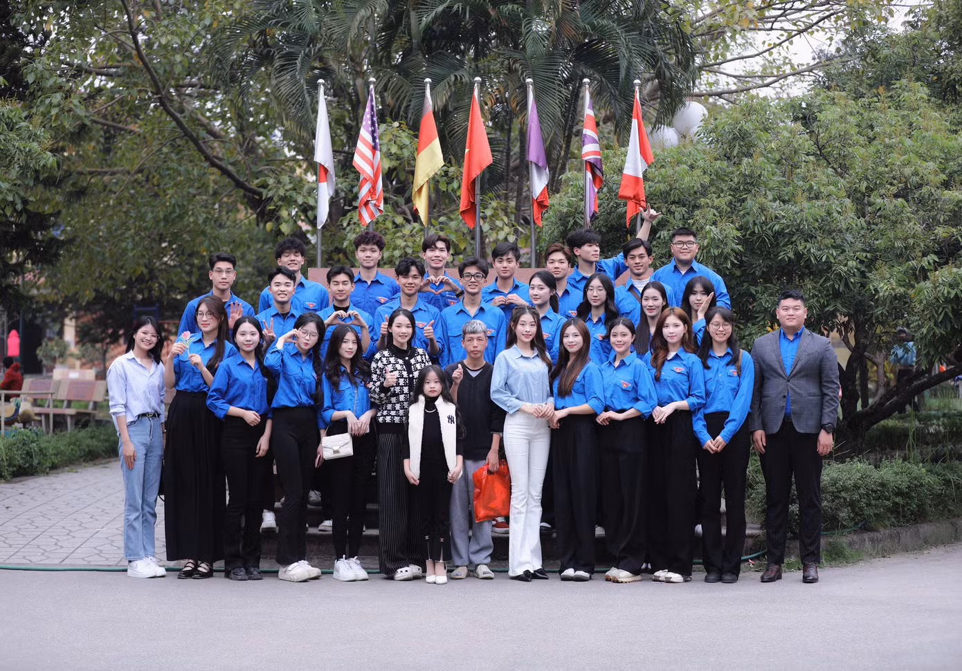 3d6a10cdd606976e8c46.jpg