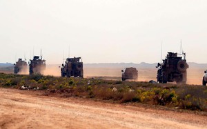 3da240cdbab8e3d22493.jpg