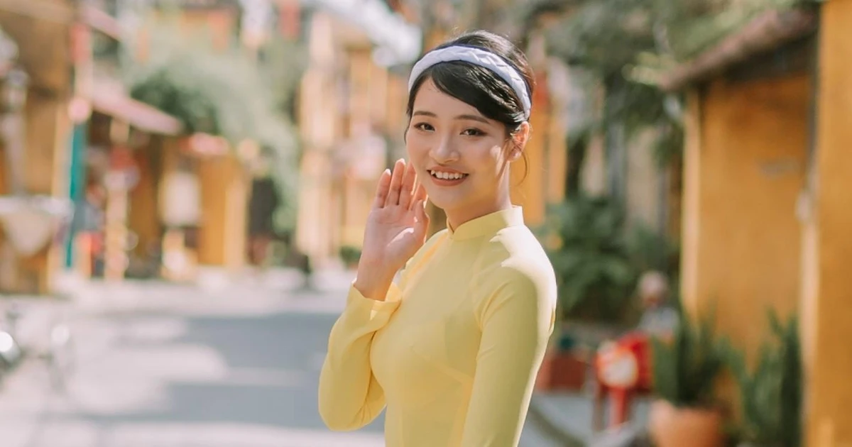 Nữ sinh 5 tốt cấp TW xứ Quảng gây sốt với bộ ảnh 'Hội An ngày Xuân sang' cực chill