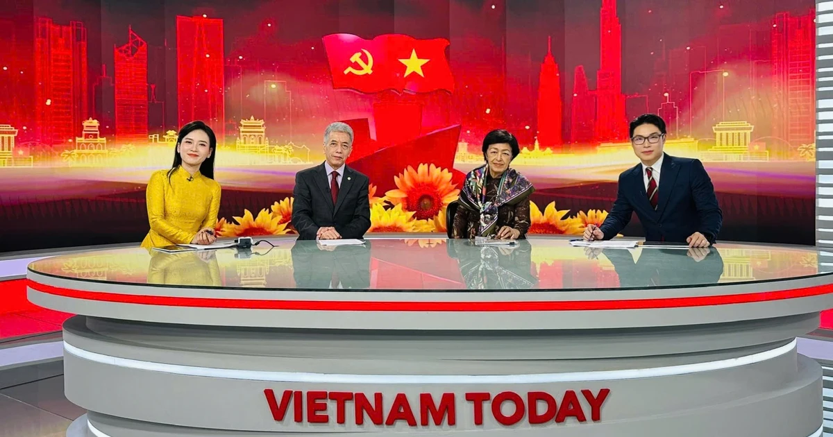 Hai MC trẻ lần đầu dẫn trực tiếp lễ khai mạc Đại hội Đảng XIV bằng tiếng Anh trên Vietnam Today là ai?