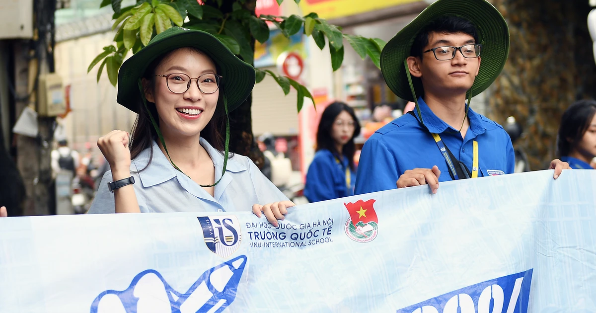 MC Khánh Vy: Tiếp sức mùa thi như một người bạn đồng hành lâu năm của các sĩ tử