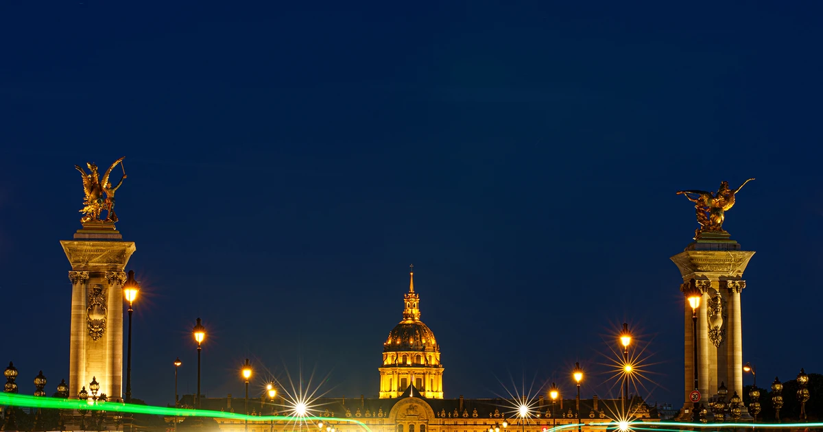 Paris về đêm mùa COVID - Khi "kinh đô ánh sáng" vắng bóng người qua góc nhìn du học sinh Việt