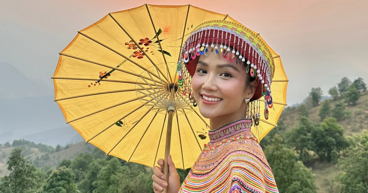 H'Hen Niê về Điện Biên với loạt hoạt động ý nghĩa mừng 70 năm Chiến thắng lịch sử
