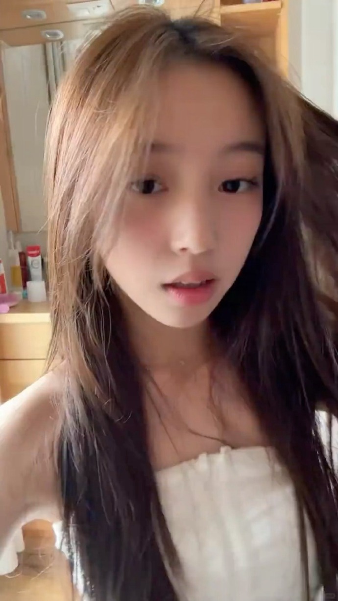 40d8c149418c9ee05a79.jpg