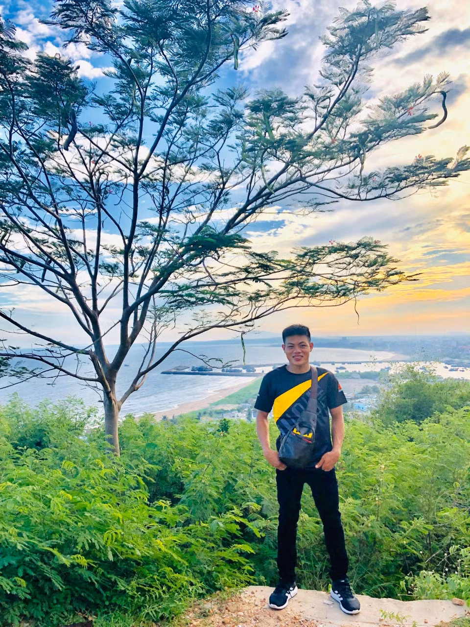 41b17757e23a4eee2af5.jpg