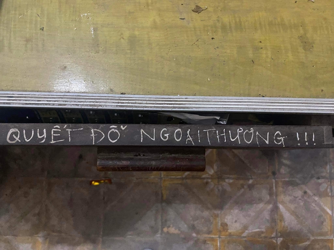 41b53d99c6f8d209f549.jpg