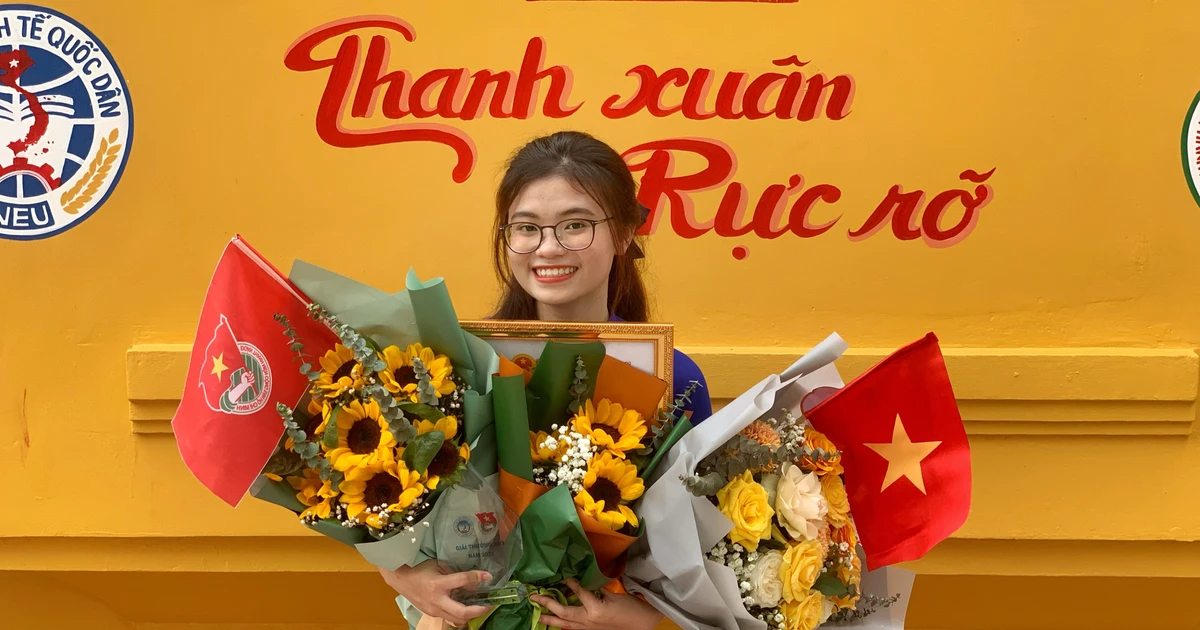 Nữ Đảng viên 21 tuổi nhiệt huyết với Đoàn, cày nghiên cứu khoa học cực ngầu để theo đuổi ước mơ làm chuyên gia kinh tế