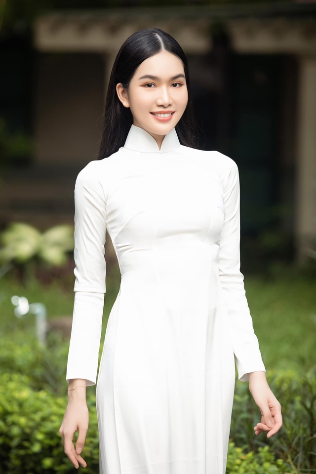 438d4549d1e3e8abfe23.jpg