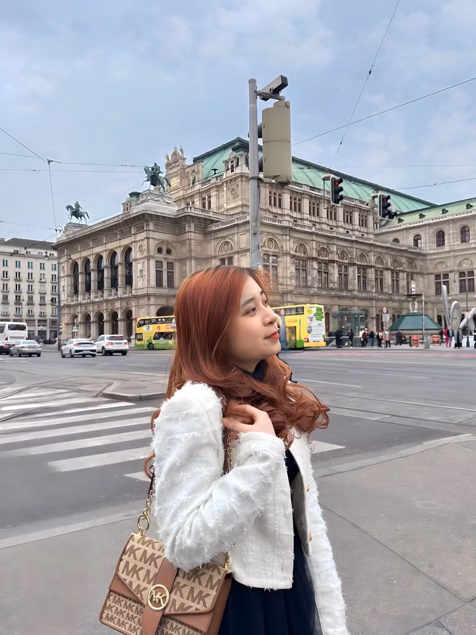43ac82ed19b71cfbb163.jpg
