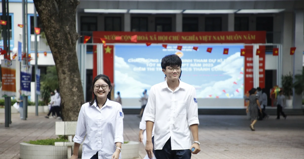 Những cú sốc "đầu đời" của hội tân sinh viên: Mất tiền oan, hết vốn liếng chỉ sau 1 tuần!