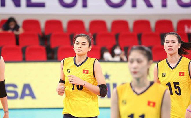 4461760db51465bec1ba.jpg