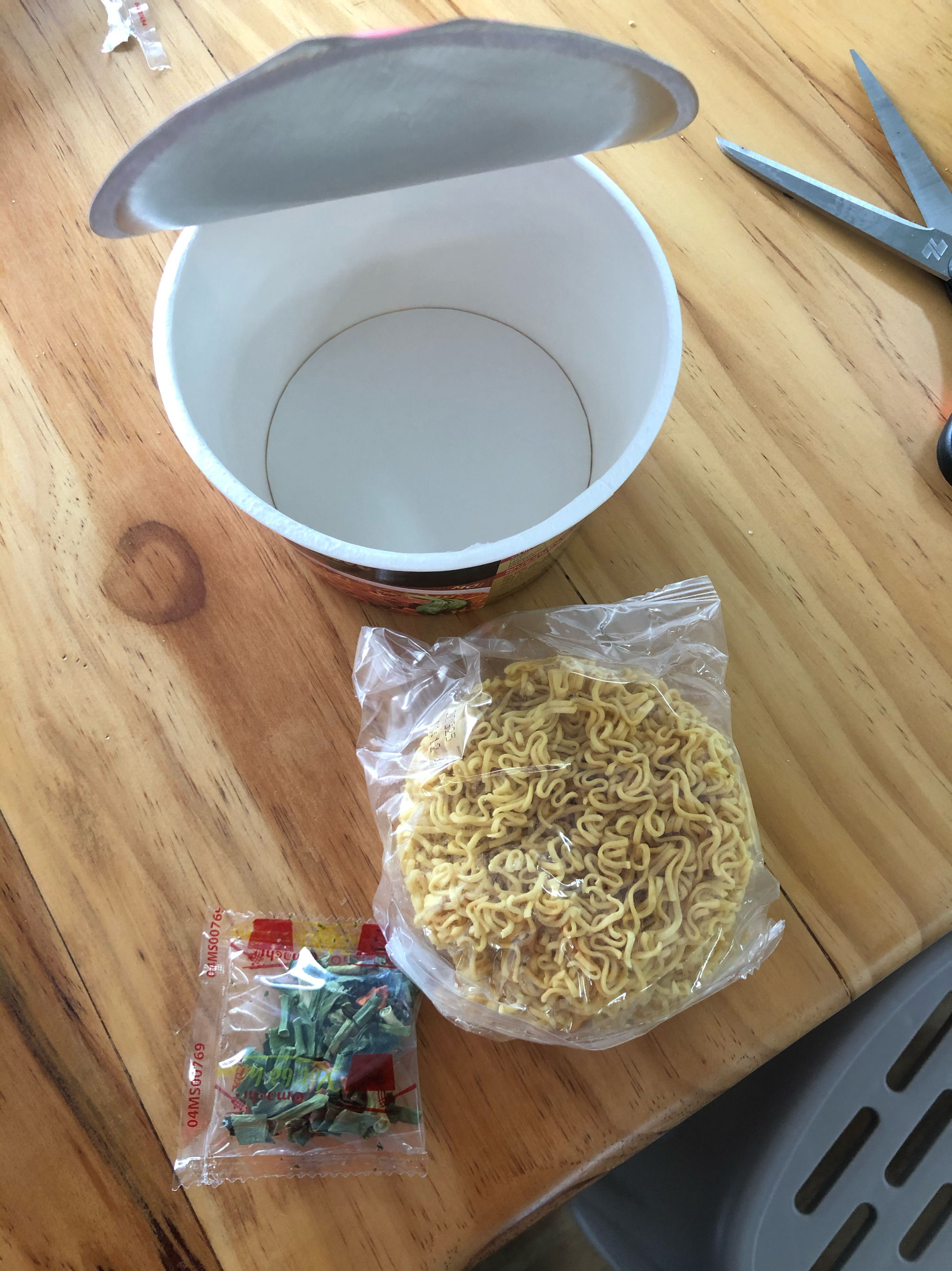 Gói Nem Của Tao Đâu Rồi Trời - Cuộc Đời Thiếu Vị Umami Quá Đi Mất